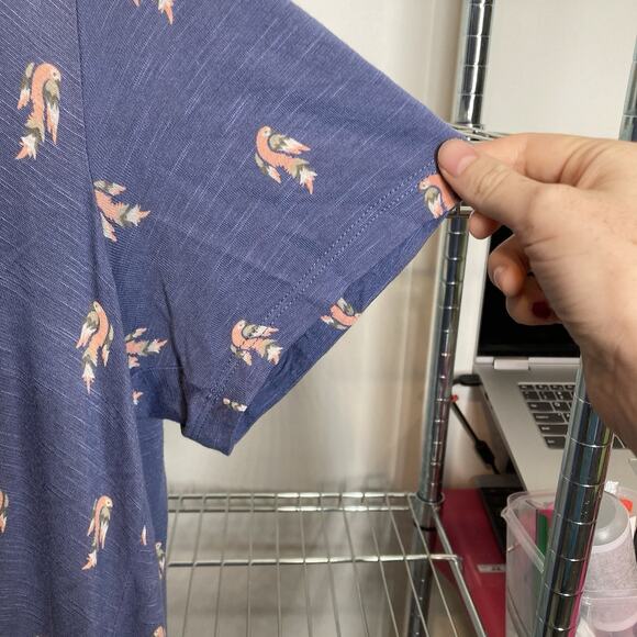 Ulla Popken Women's Blue Feather Print Button Front Tunic Top Size 16 Boho Flowy - Picture 8 of 11